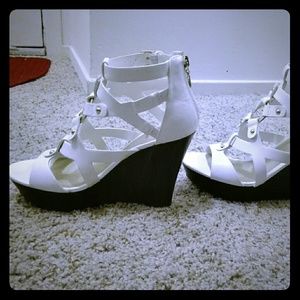 G by Guess white Dodge wedges